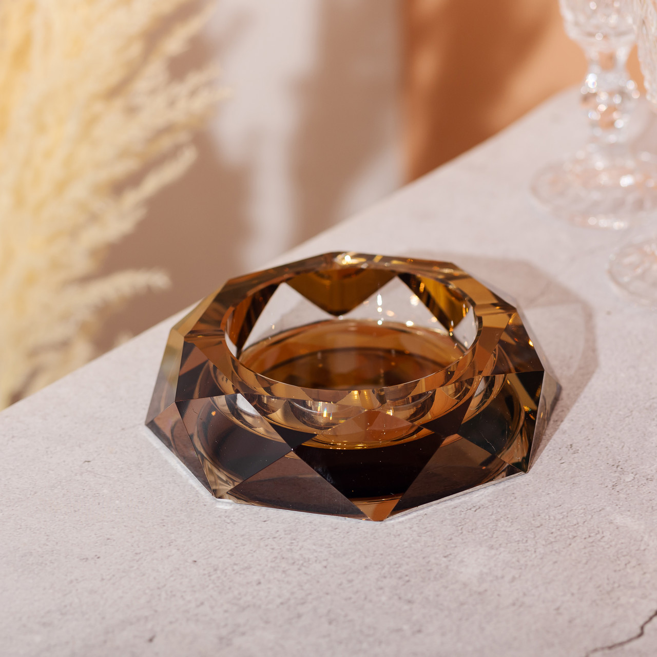 Декоративна попільничка для сигарет 14.5×4 см скляна попільничка настільна Золотиста