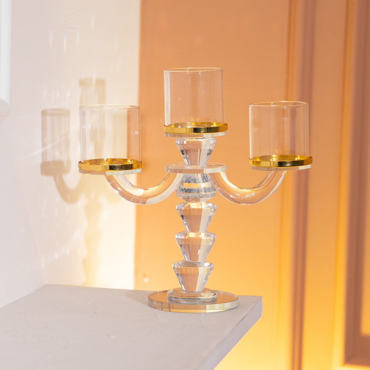 Канделябр на 3 свічки 23×9×23.5 см підсвічник скляний декоративний із золотою окантовкою