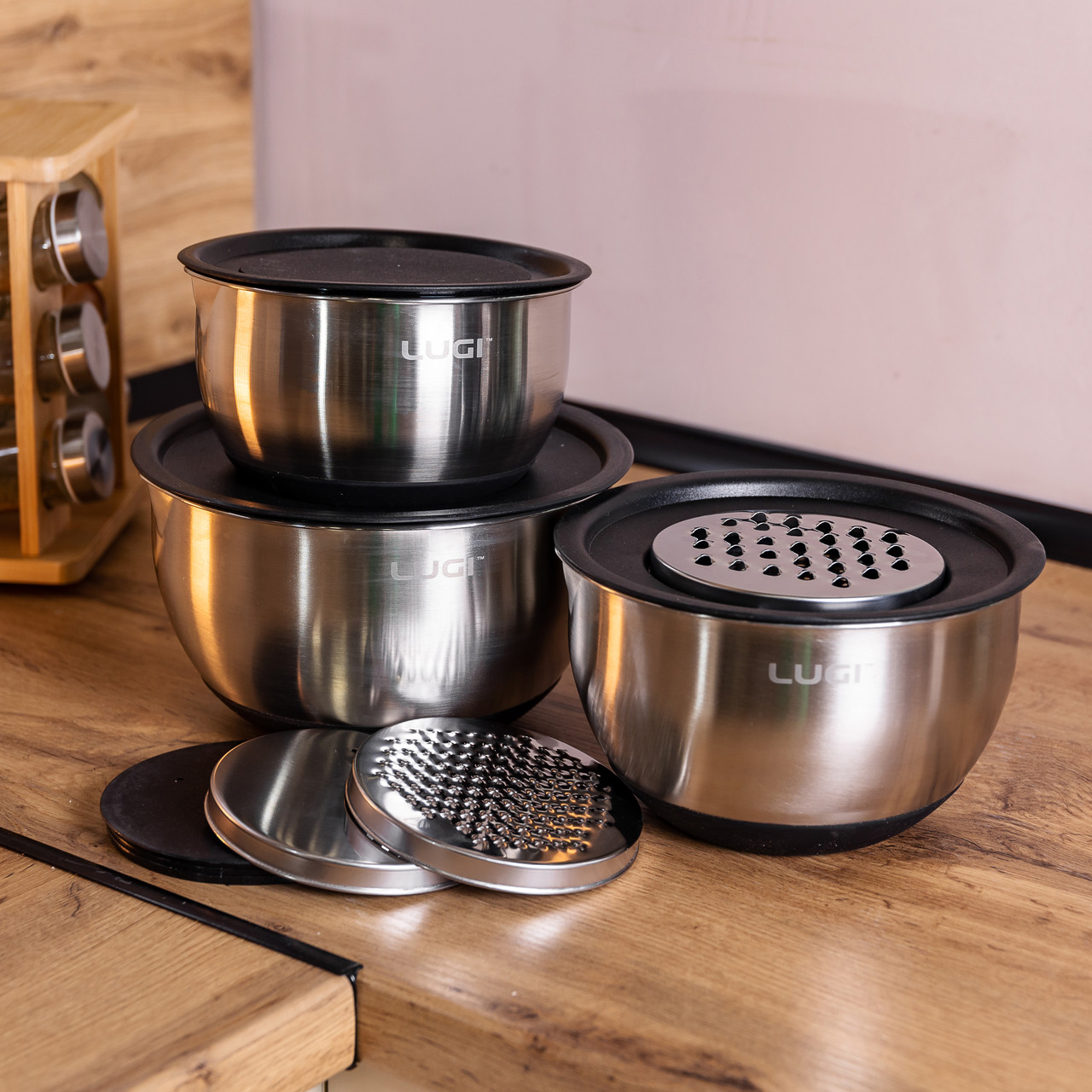 Набір мисок з нержавіючої сталі з кришками і терками салатники з нержавійки 3 штуки 2.5 л/2 л/1.5 л