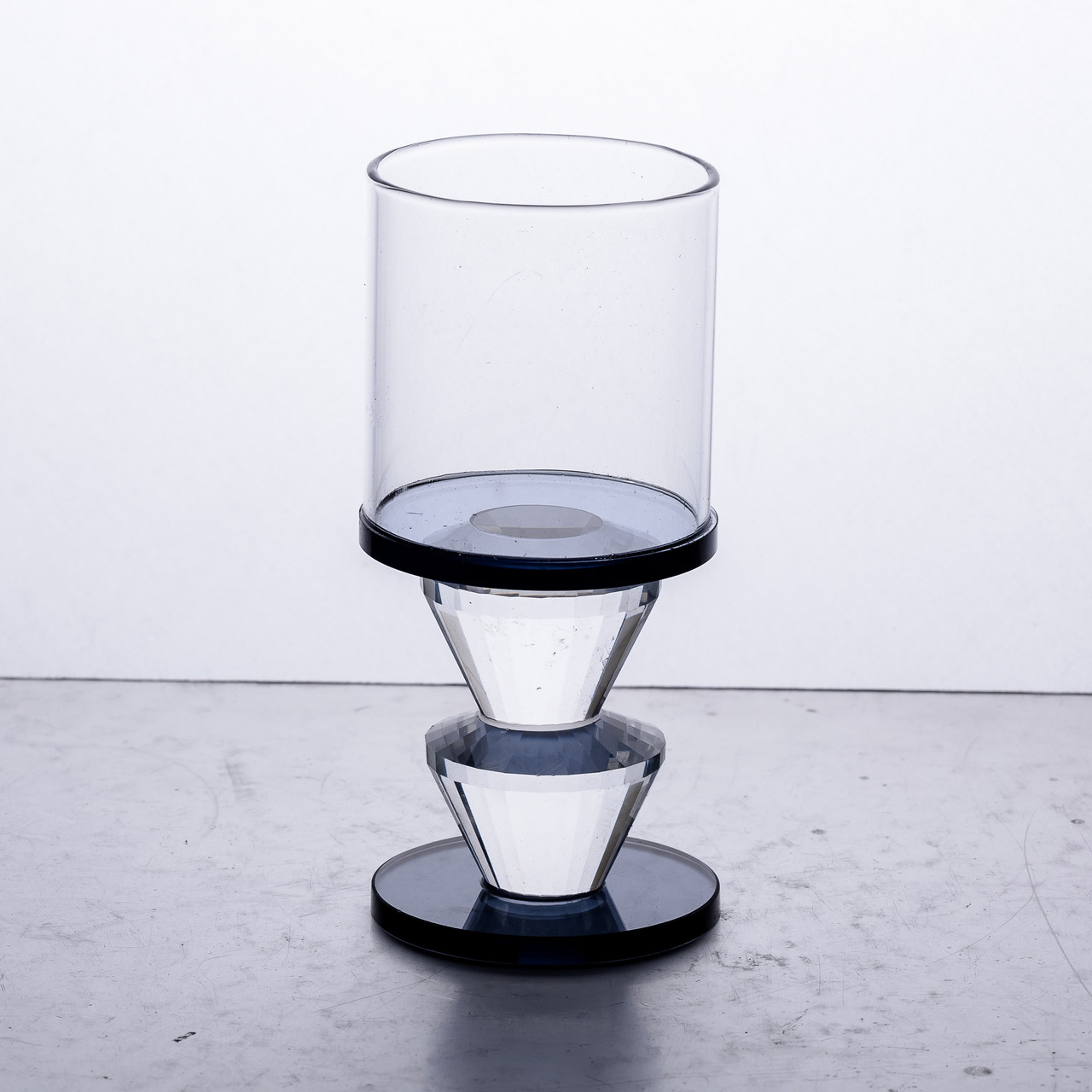 Підсвічник скляний 6×13 см на одну свічку підсвічник келих на ніжці декоративний Сірий