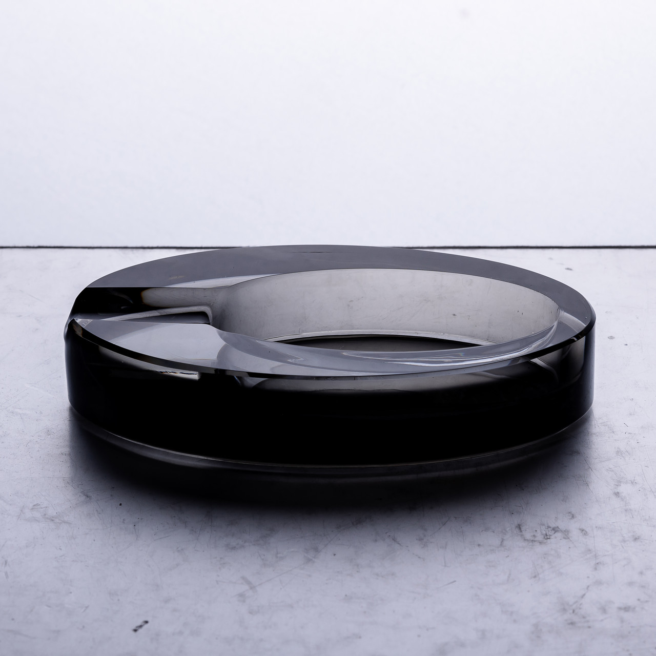 Скляна попільничка для сигарет 13х7.5х2.5 см попільничка декоративна настільна Сіра