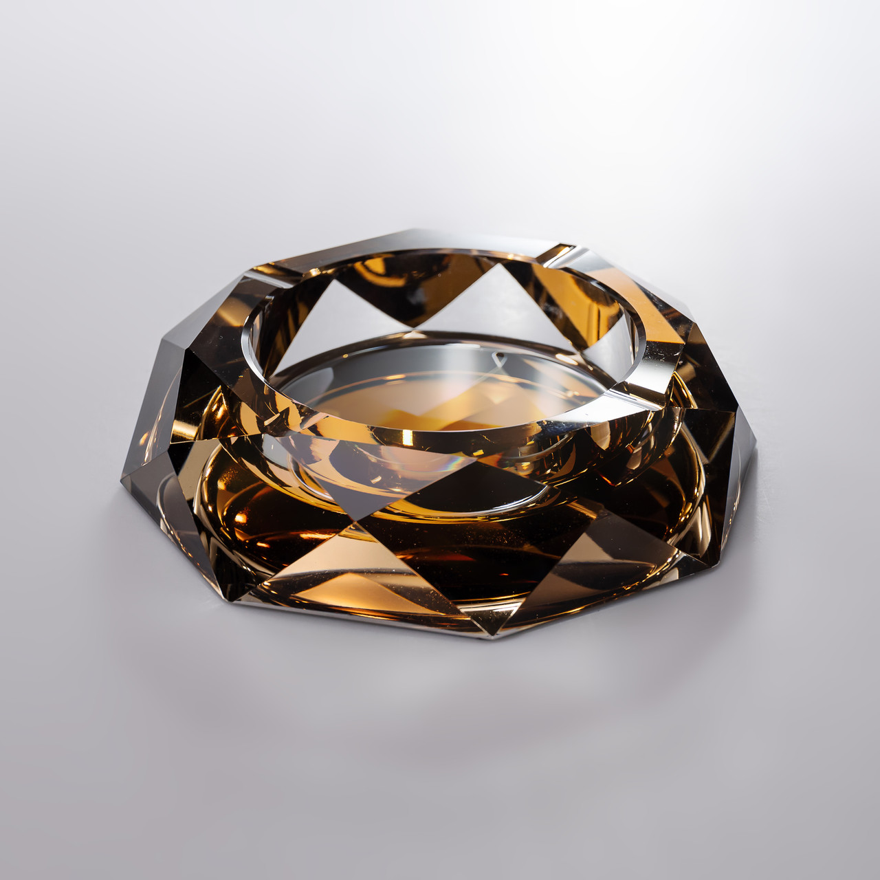 Декоративна попільничка для сигарет 14.5×4 см скляна попільничка настільна Золотиста