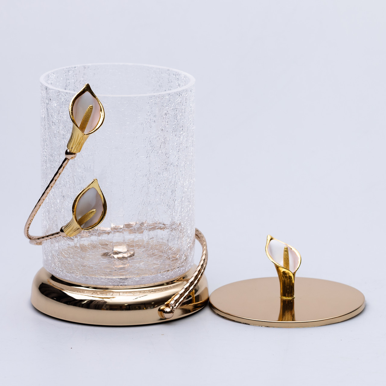 Цукерниця скляна 14×23 см з квітковим металевим декором цукерниця з кришкою