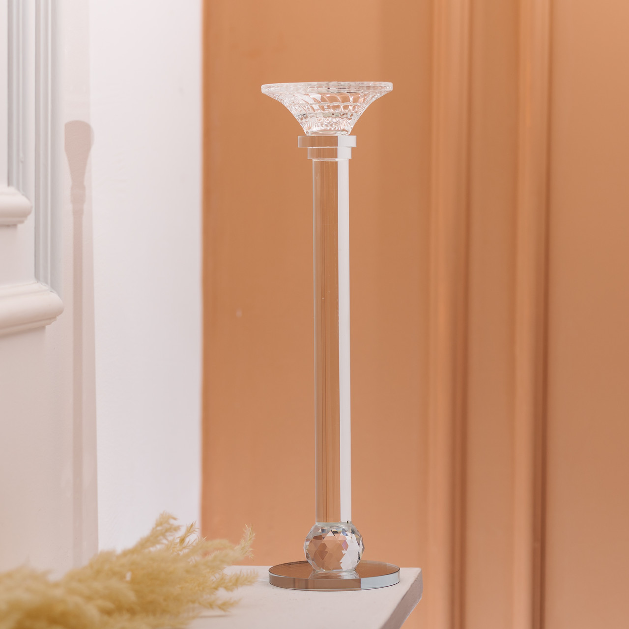 Підсвічник скляний на тонкій ніжці 9×29 см прозорий декоративний підсвічник на стіл