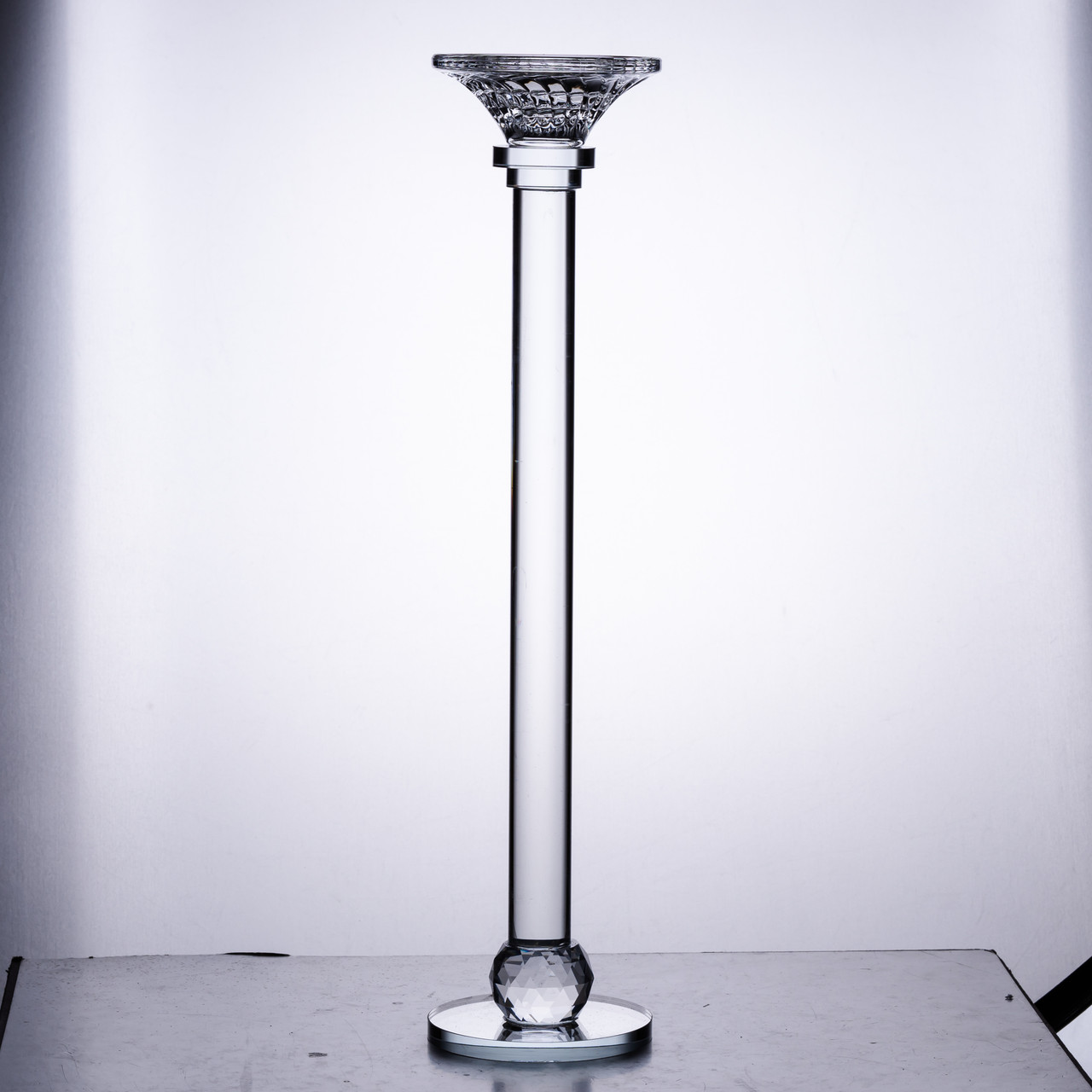 Підсвічник скляний на тонкій ніжці 9×39 см прозорий декоративний підсвічник на стіл