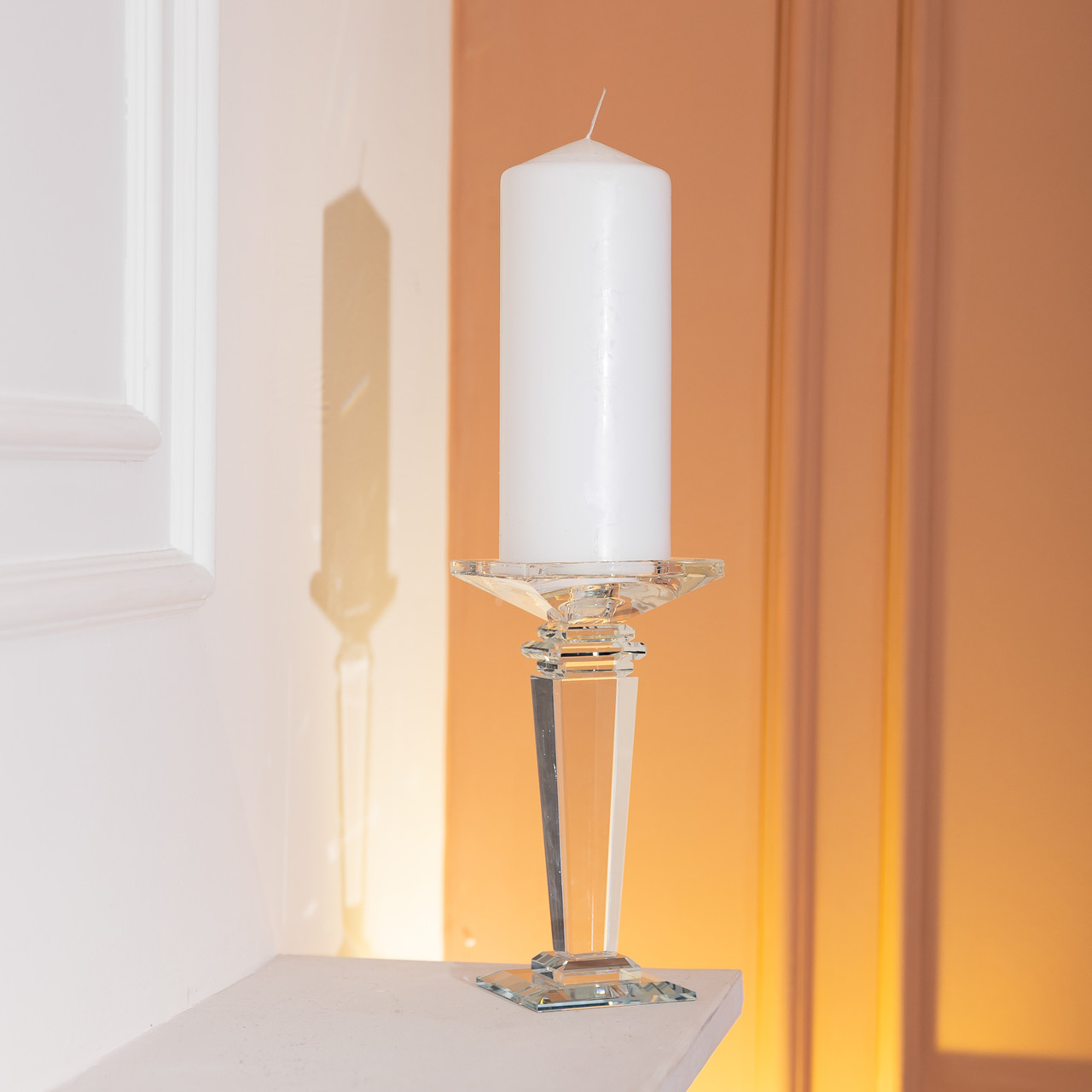 Підсвічник скляний на високій ніжці 9.5×9.5×20 см декоративний прозорий