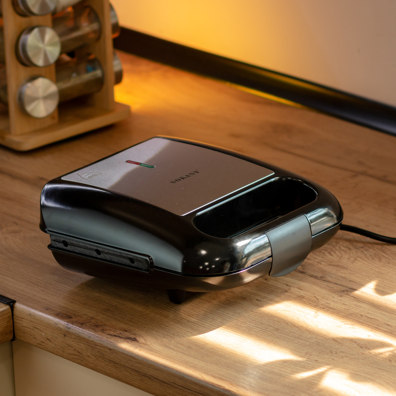 Апарат для корн догов на 6 шт з антипригарним покриттям 750 Вт Sokany SK-08037