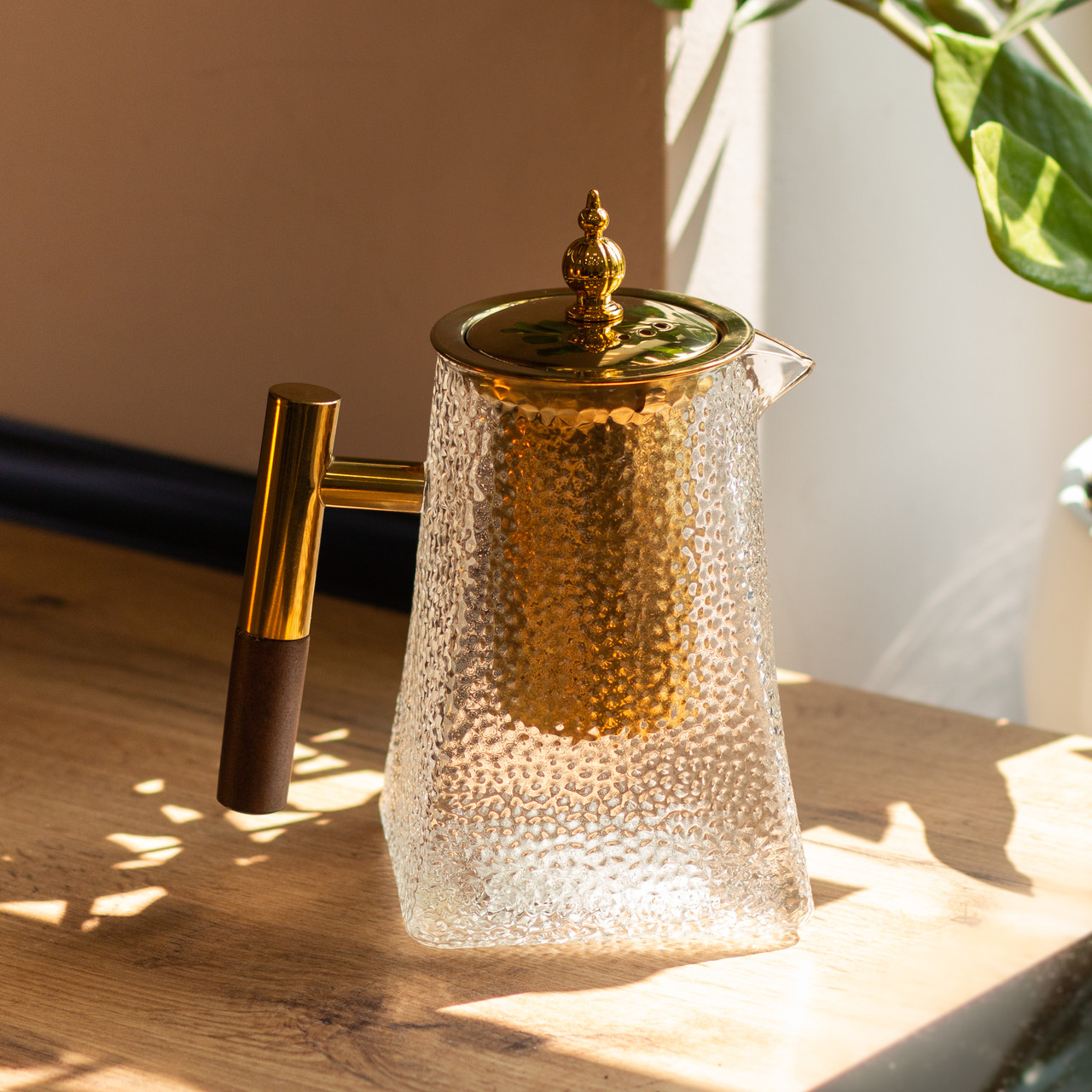 Чайник для заварювання скляний для чаю 1 л з металевою ручкою прозорий HP-34-36