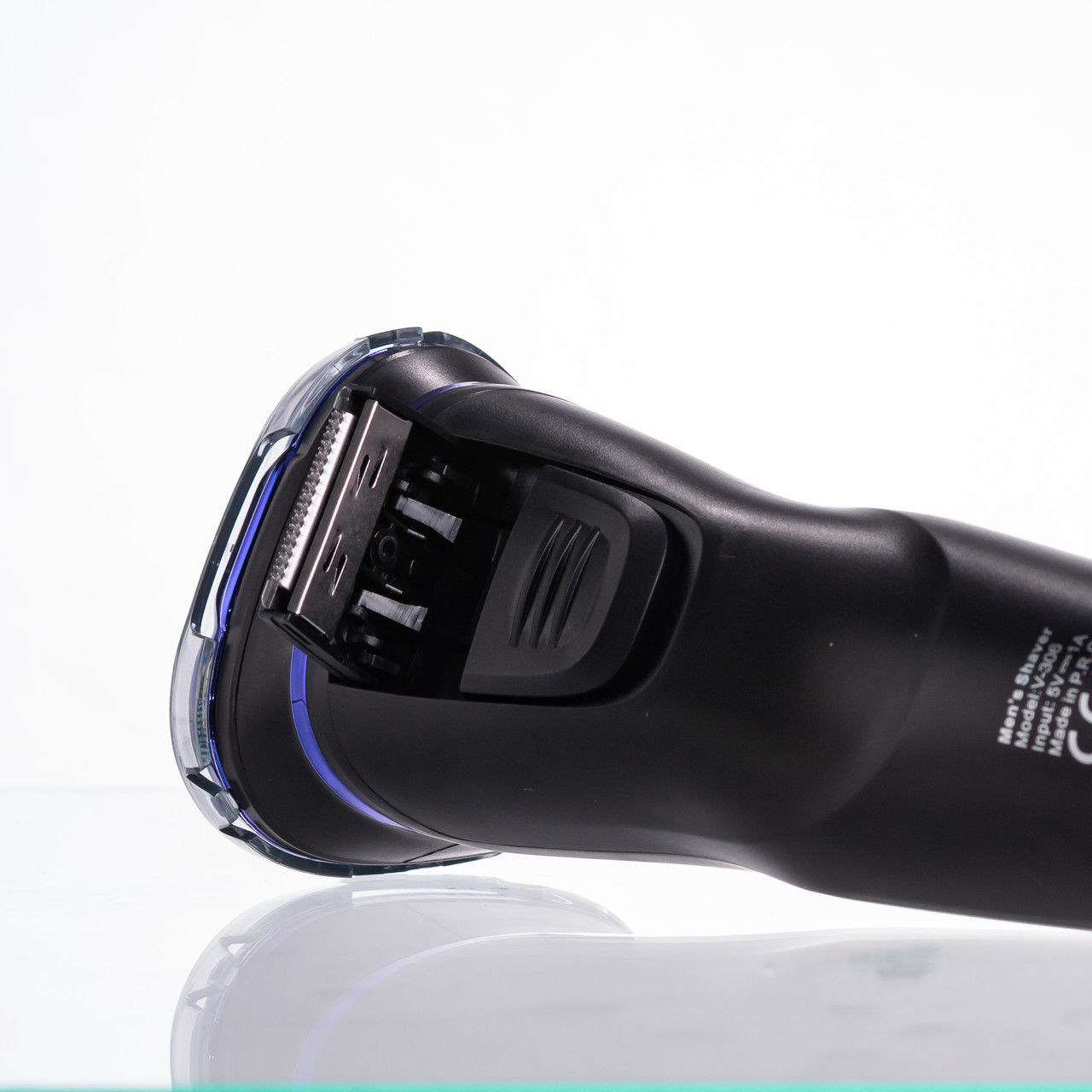 Електробритва чоловіча з LED-дисплеєм професійна VGR V-306