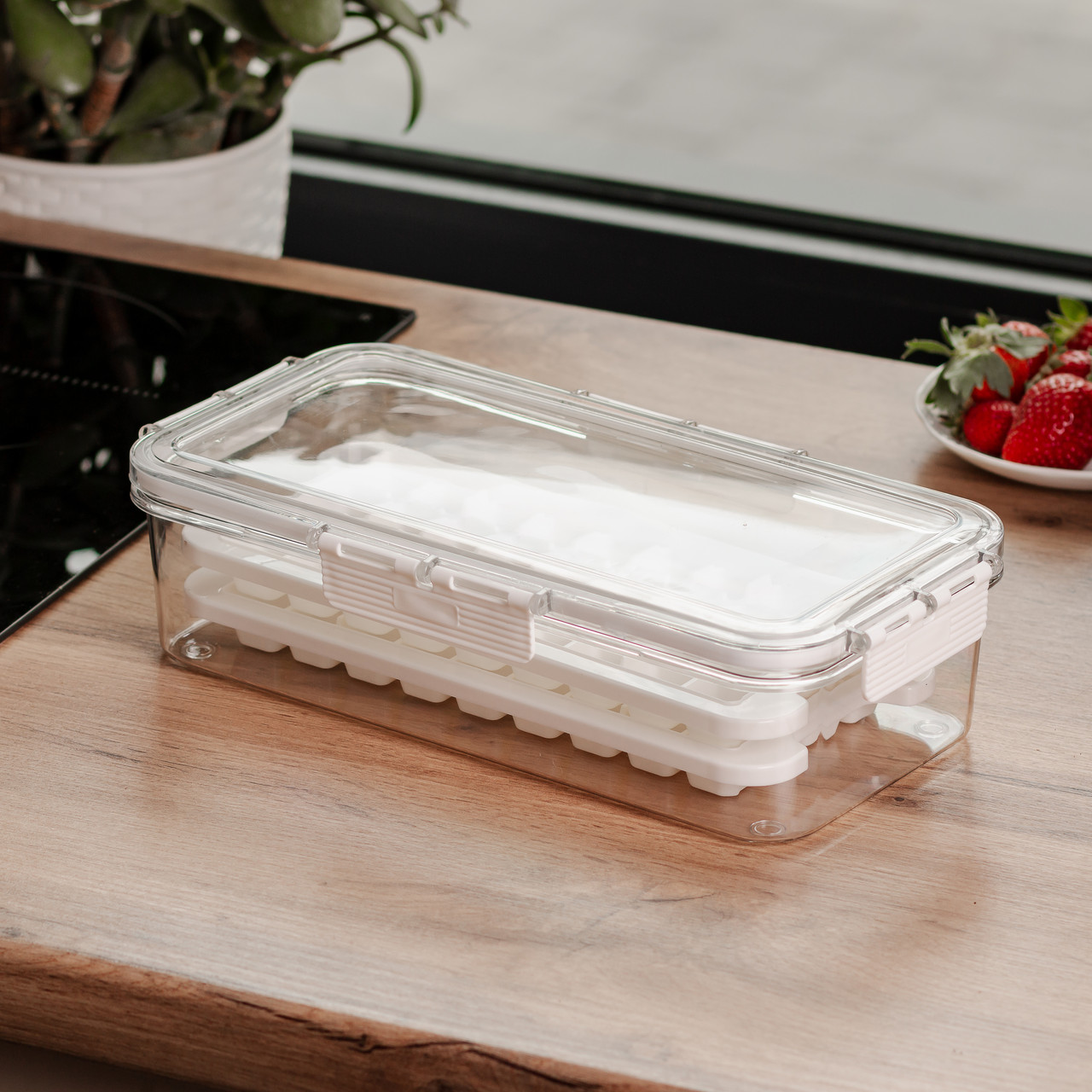 Контейнер для заморозки льоду з кришкою 72 відсіку 30.5х16х7.5 см харчовий контейнер пластиковий Бежевий HP-27-9