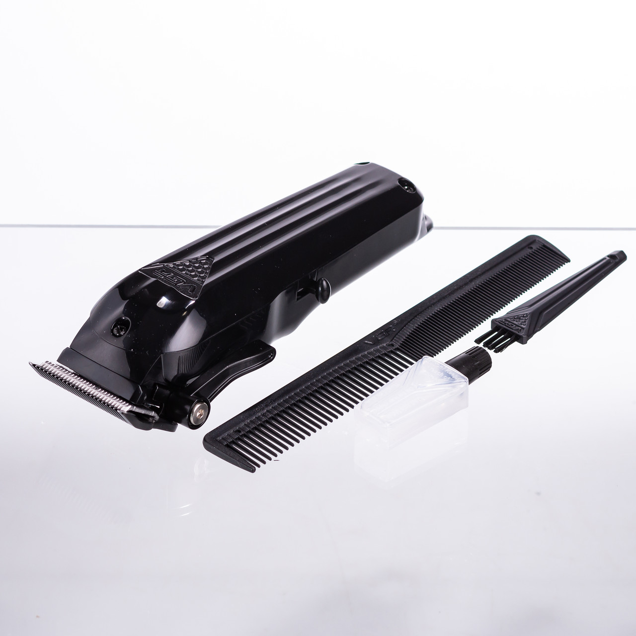 Машинка для стрижки акумуляторна бездротова Чорна VGR V-282