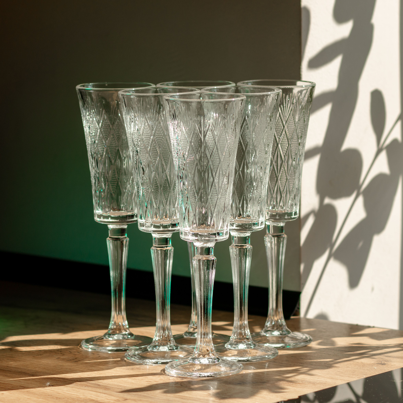 Набір келихів для шампанського 6 шт 200 мл скляні на ніжці HP-19-126