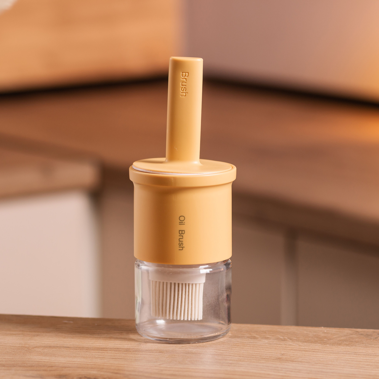 Баночка для олії з пензликом 300 мл диспенсер з пензликом для оливкової, соняшникової олії Жовтий HP-34-11Y