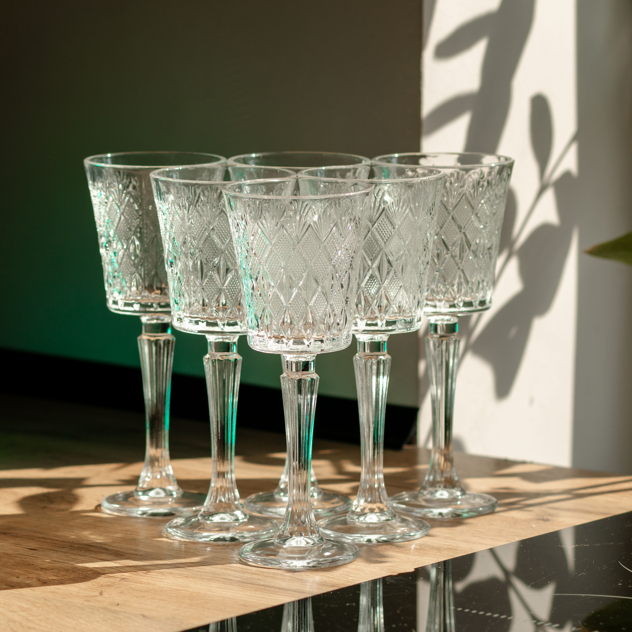 Набір келихів для вина 6 шт 225 мл на високій ніжці HP-19-128