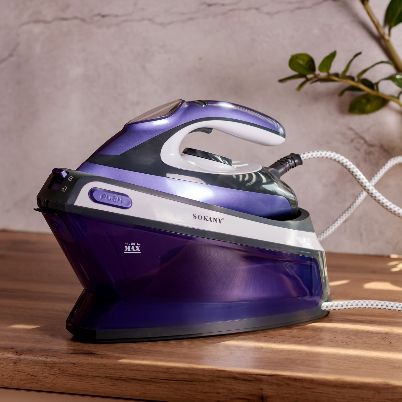 Парова праска з парогенератором і резервуаром 1,5 л 2800 Вт Sokany SK-YD-2121