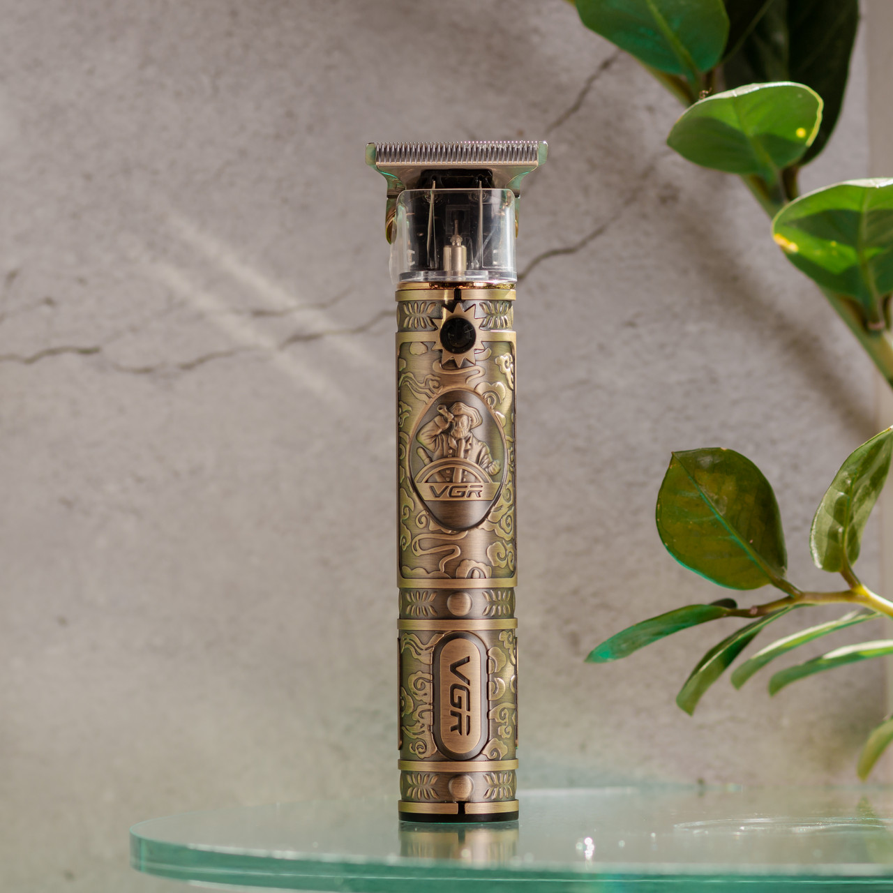 Тример для стрижки волосся та бороди з насадками VGR V-085