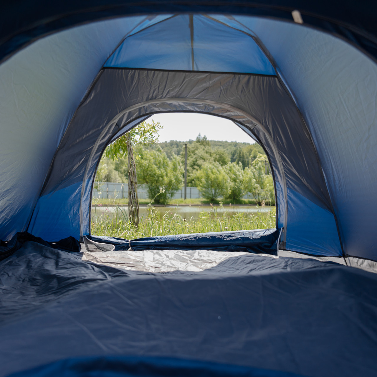 Намет кемпінговий тримісний 190×190×140 (см) автоматичний LU-002 Сиій