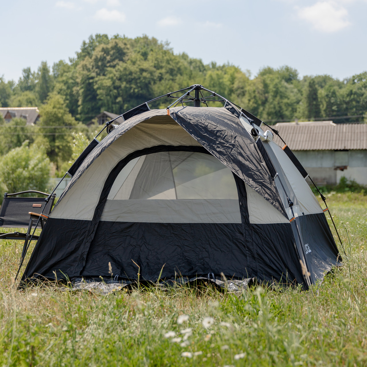 Намет автоматичний тримісний 2 на 2 (м) кемпінговий туристичний LU-016B Чорний