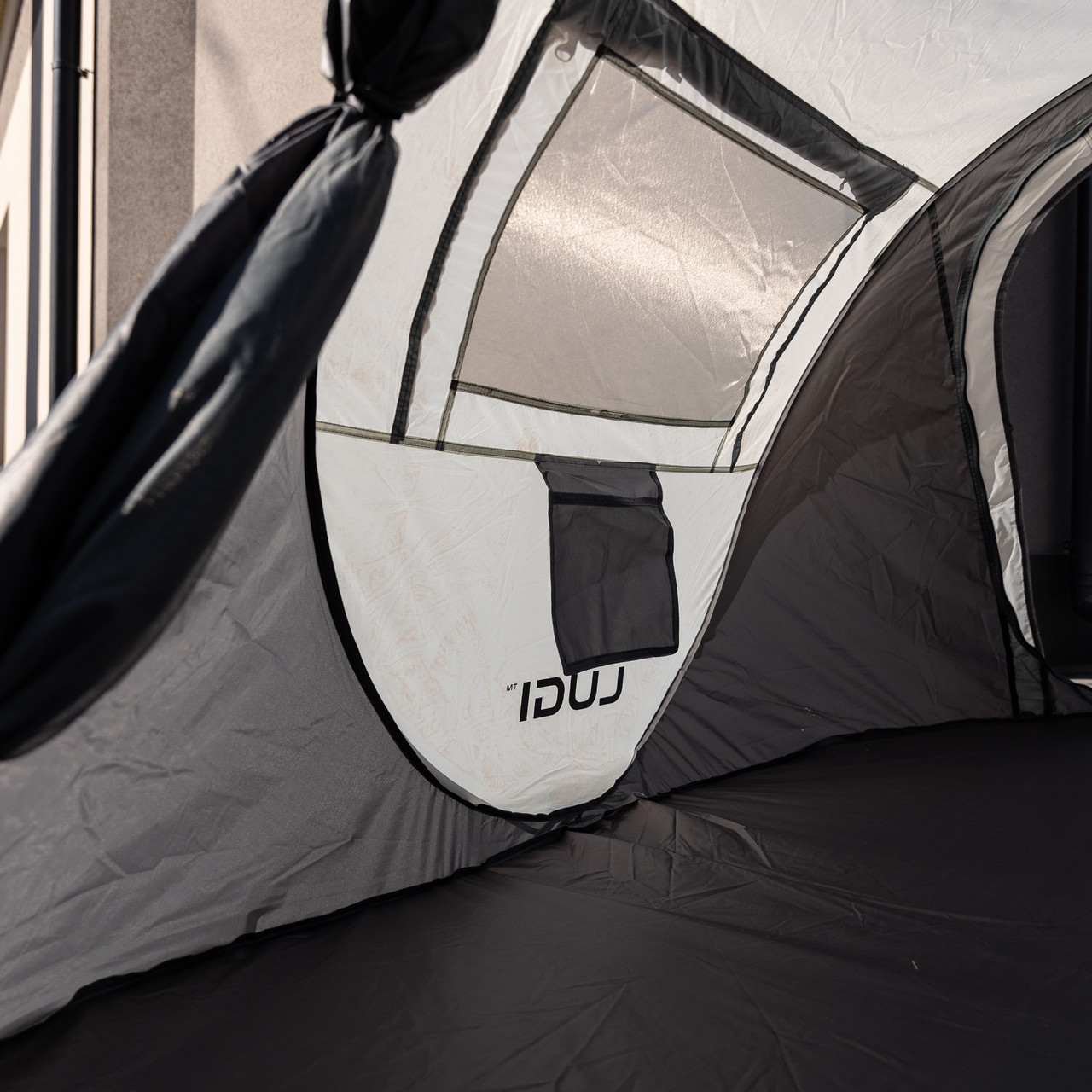 Намет туристичний 245×145×100 (см) кемпінговий для риболовлі 2 х місний Сірий LU-030BE