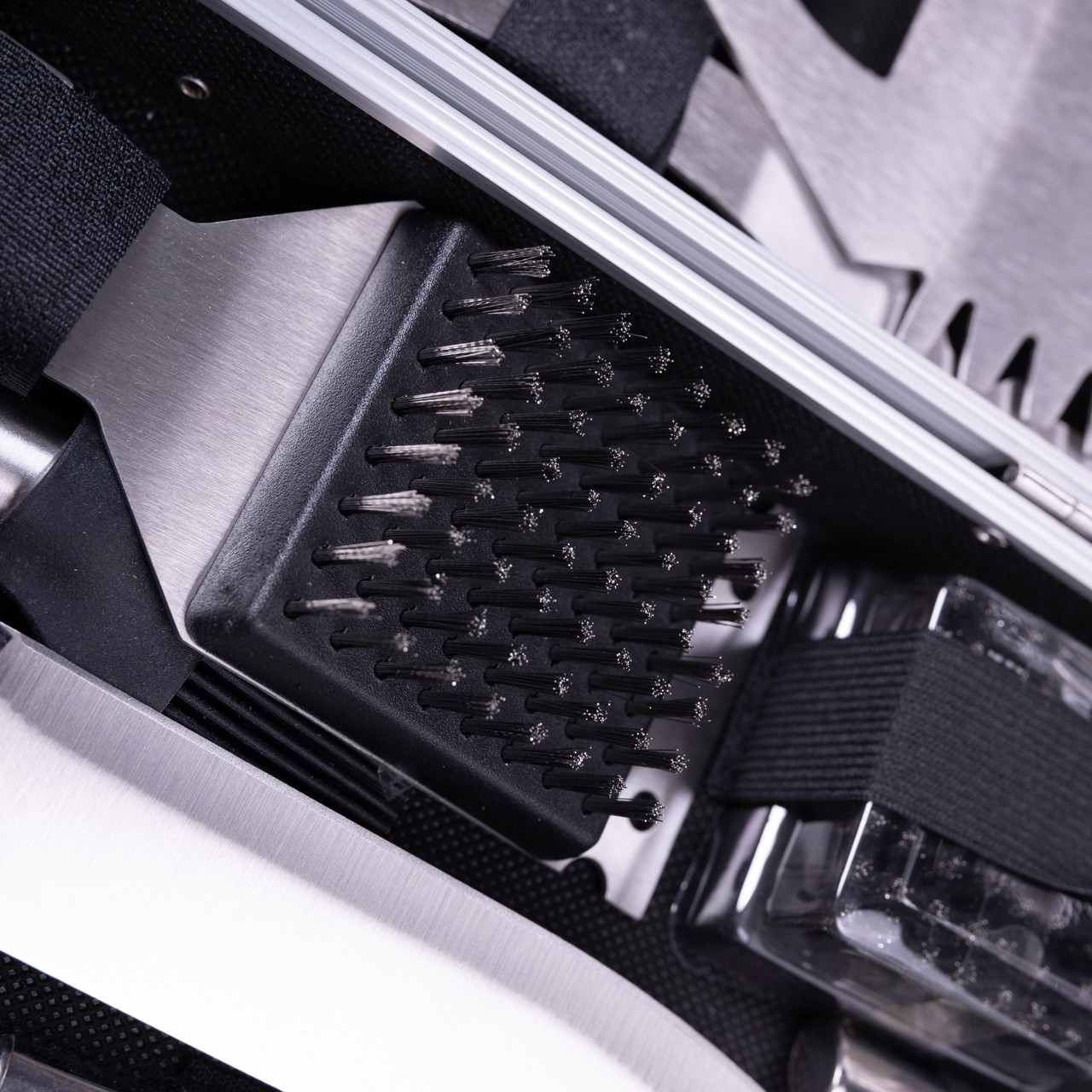 Набір аксесуарів для барбекю, мангала, гриля 19 предметів 42х14х7.5 см в кейсі HP-21-3