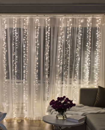Новорічна гірлянда кімнатна штора роса Хвойна лапа 3х3 м 600 LED Біле світло D600LED3MW