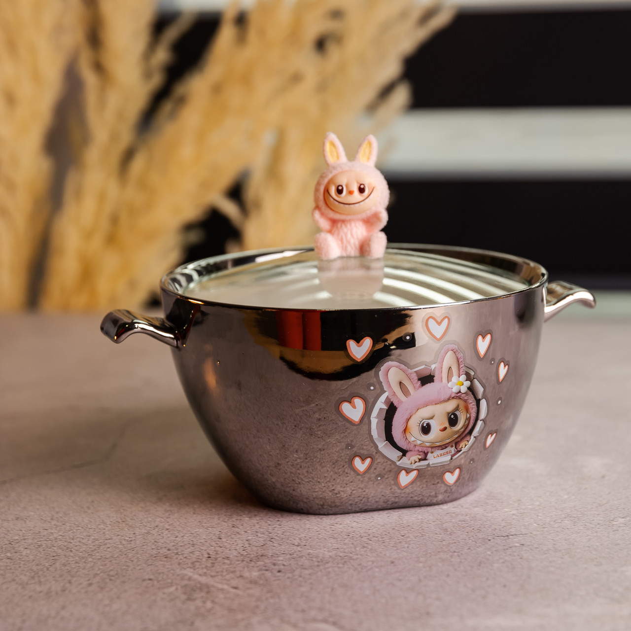 Бульйонниця порцелянова Labubu з кришкою та ручками 800 (мл) Ø15 (см) дитяча тарілка для супу та локшини Сріблястий з рожевим FM-34C