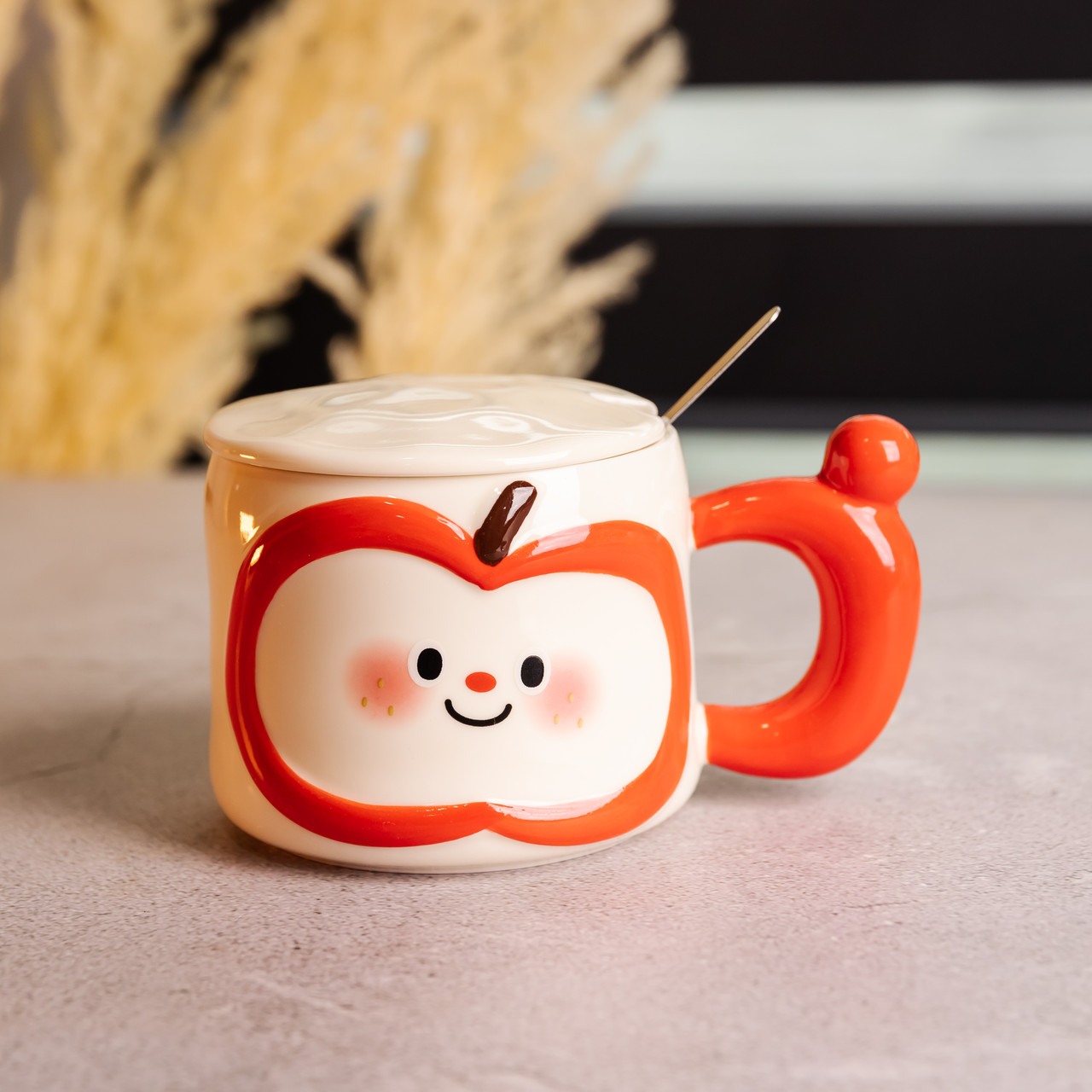 Чашка порцелянова 400 (мл) з кришкою та ложкою, оригінальна кружка на подарунок чашка для дітей Червоний FM-25B