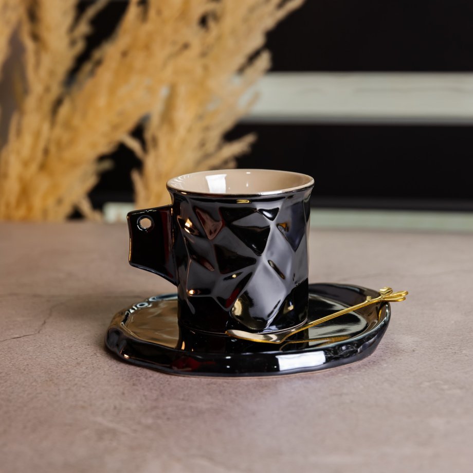 Чашка порцелянова для кави 200 (мл) з блюдцем і ложкою, гарна чашка в подарунок Чорний FM-2A