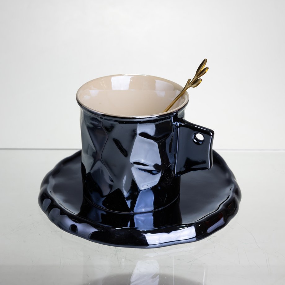 Чашка порцелянова для кави 200 (мл) з блюдцем і ложкою, гарна чашка в подарунок Чорний FM-2A