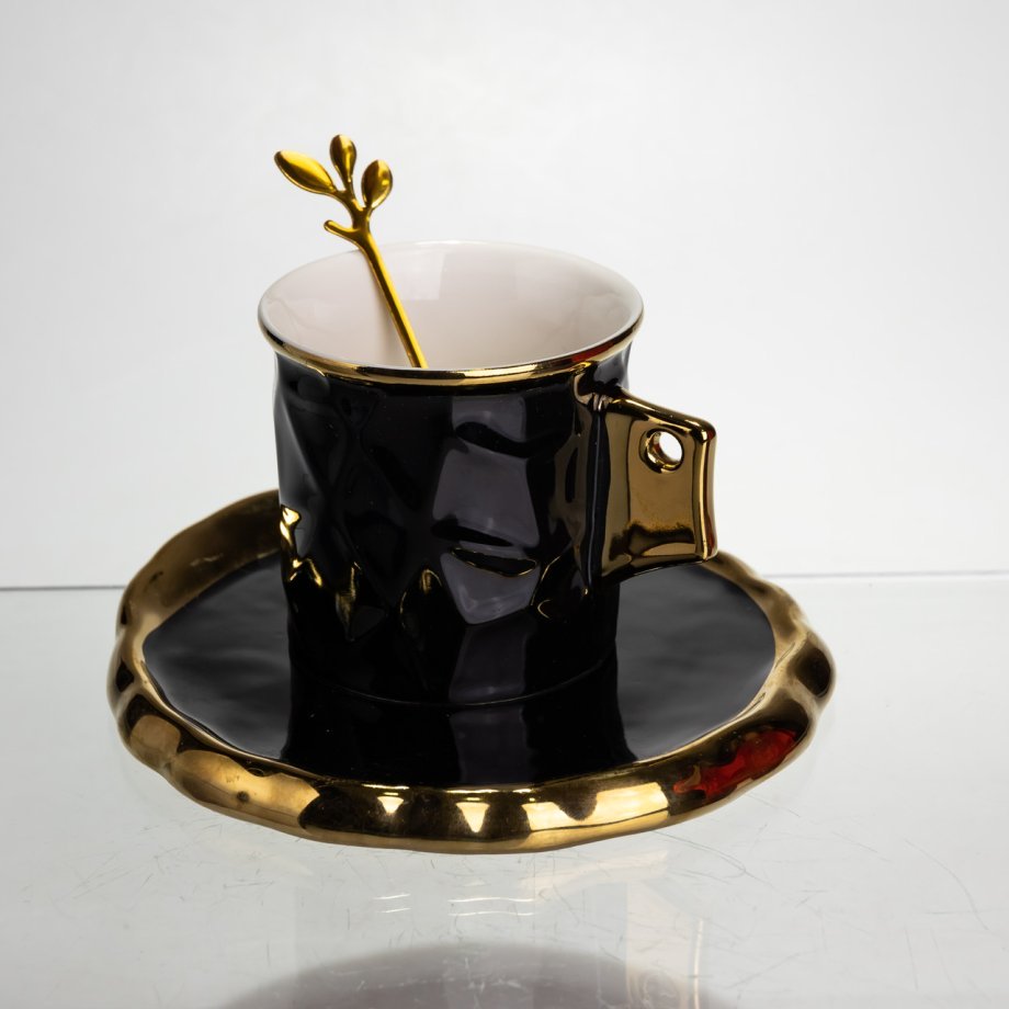 Чашка порцелянова для кави 200 (мл) з блюдцем і ложкою, гарна чашка в подарунок Чорний із золотом FM-1A