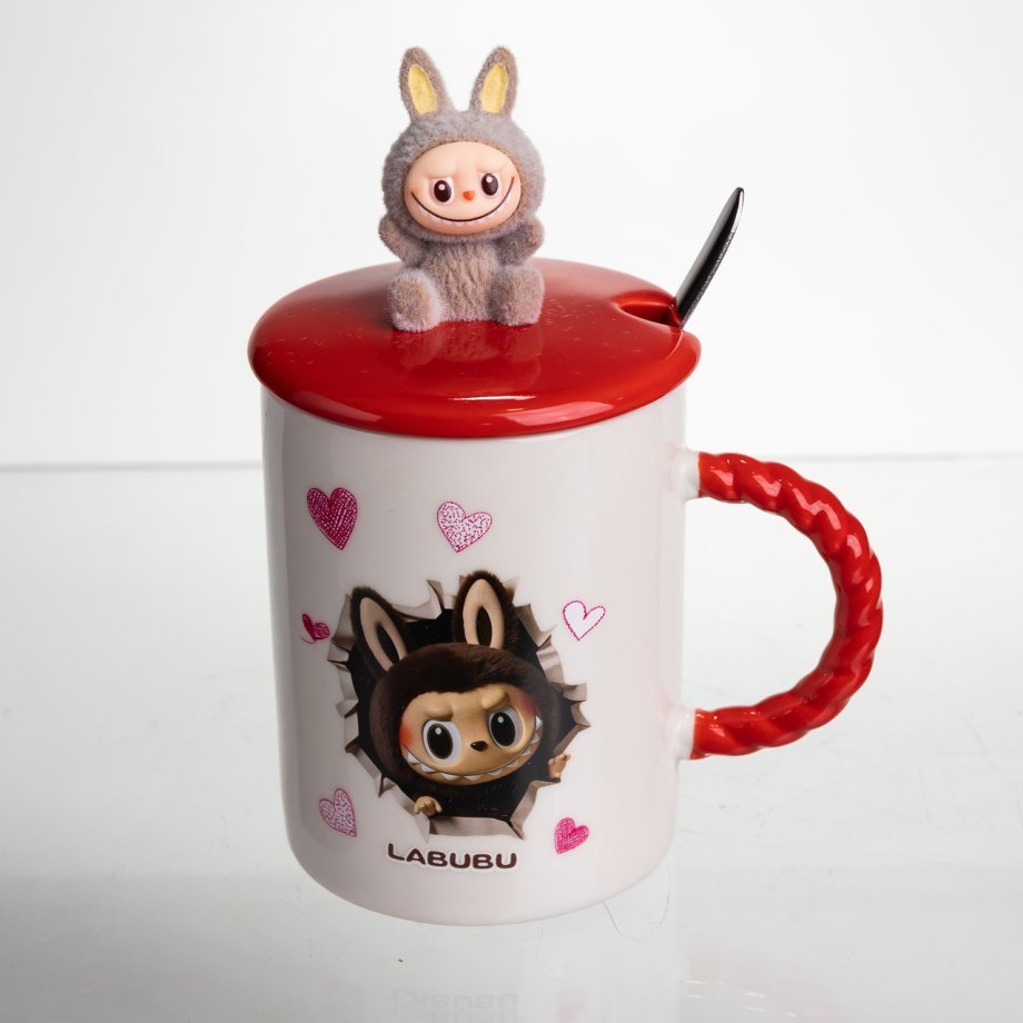 Кубок порцелянова з кришкою і ложкою Labubu 400 (мл) подарункова кружка прикольна чашка для дітей на подарунок Червоний FM-35D