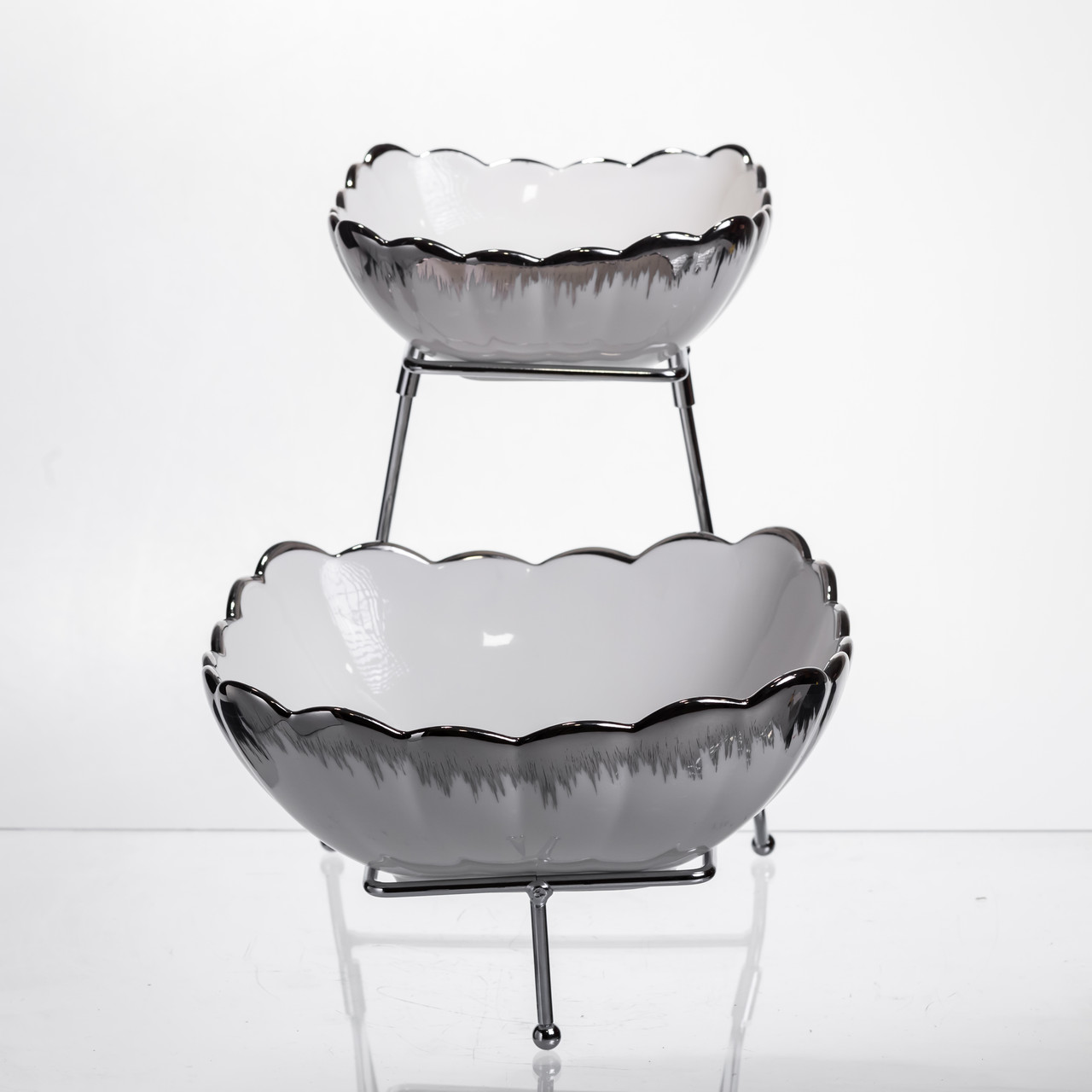 Фруктовниця на 2 яруси фуршетна 27×21×25 (см) Біла з сріблом 2561-1AS