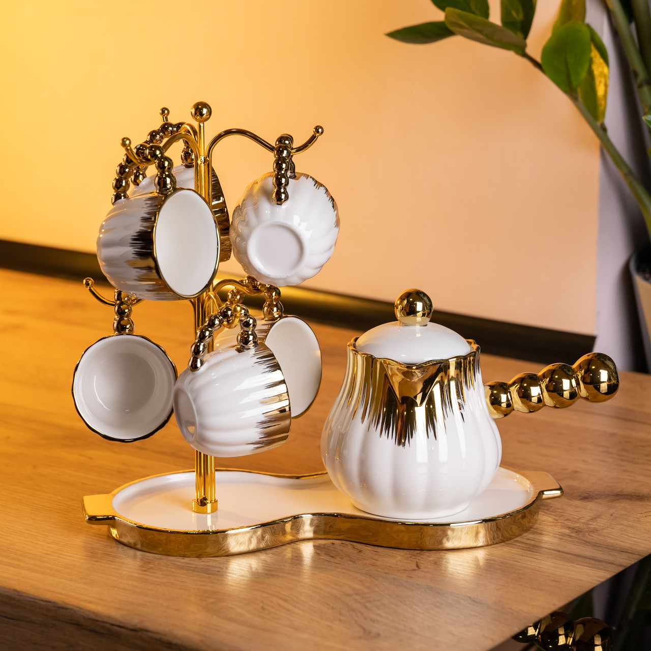 Кавовий сервіз на підставці з туркою 450 (мл) 6 чашок по 90 (мл) подарунковий набір чашок на підставці Білий із золотом FM-JJ-5
