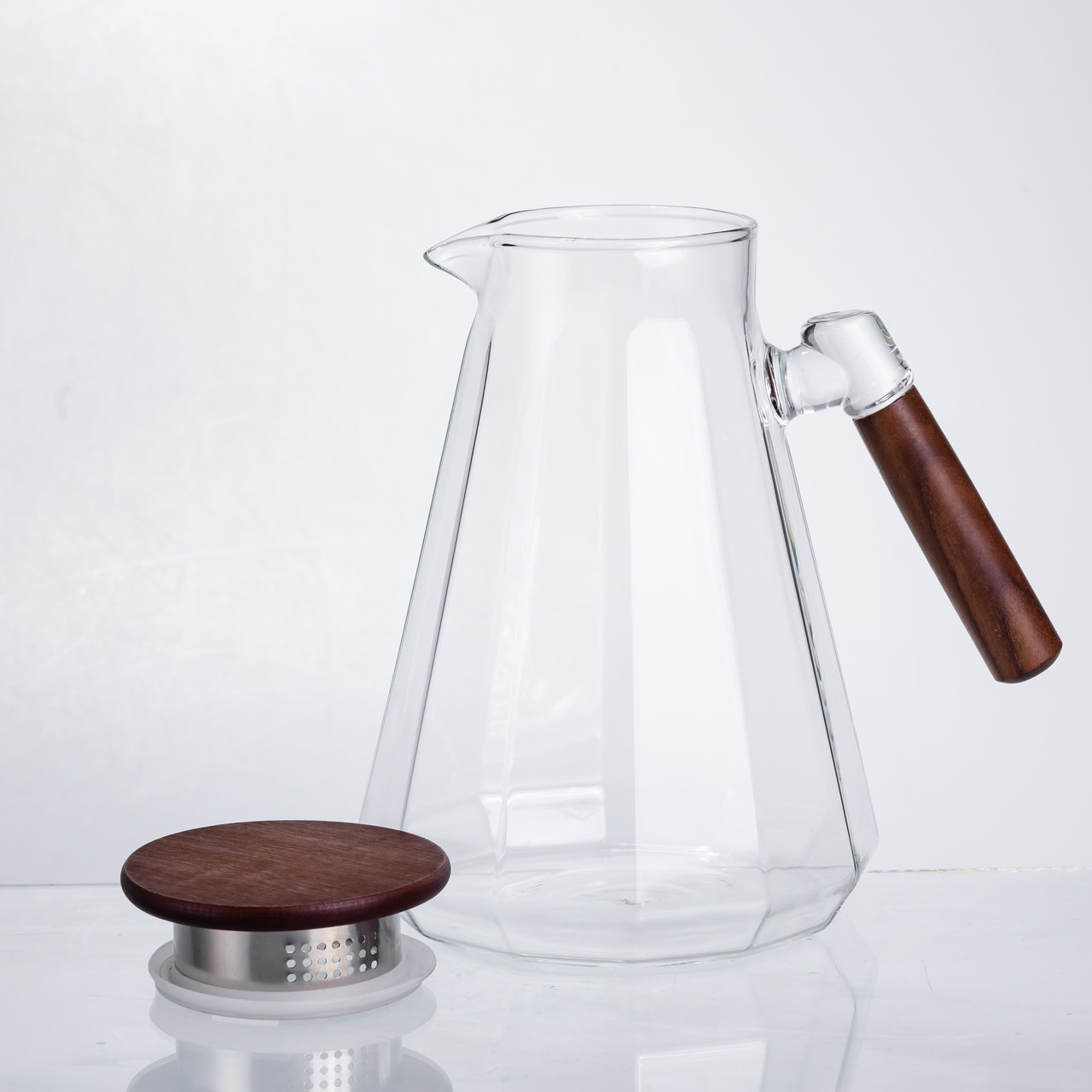 Глечик для напоїв 1,7 (л) з ручкою і бамбуковою кришкою 64486-72