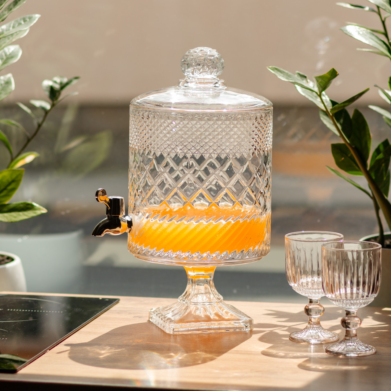 Лимонадниця з краном на підставці скляна 4,5 л HP-19-4