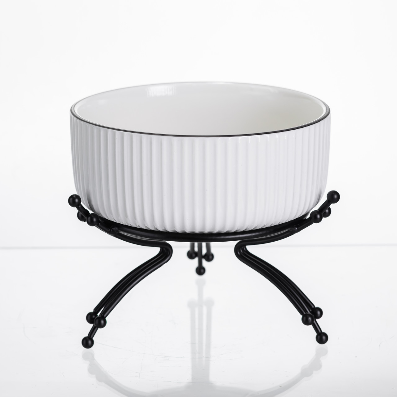 Салатник порцеляновий на металевій підставці Ø16 (см) тарілка для салату салатниця Чорний LB-1568B