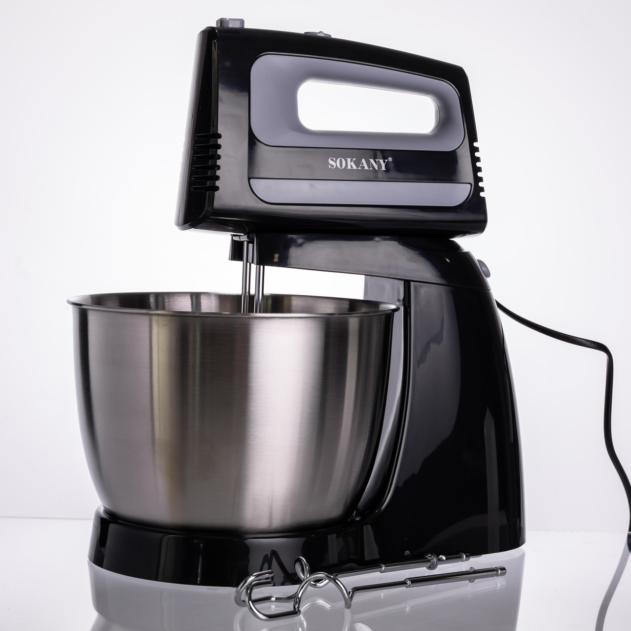 Стаціонарний міксер Sokany CX-6622 з чашею 3,5 л, 400 Вт, 5 швидкостей, 2 насадки Чорний