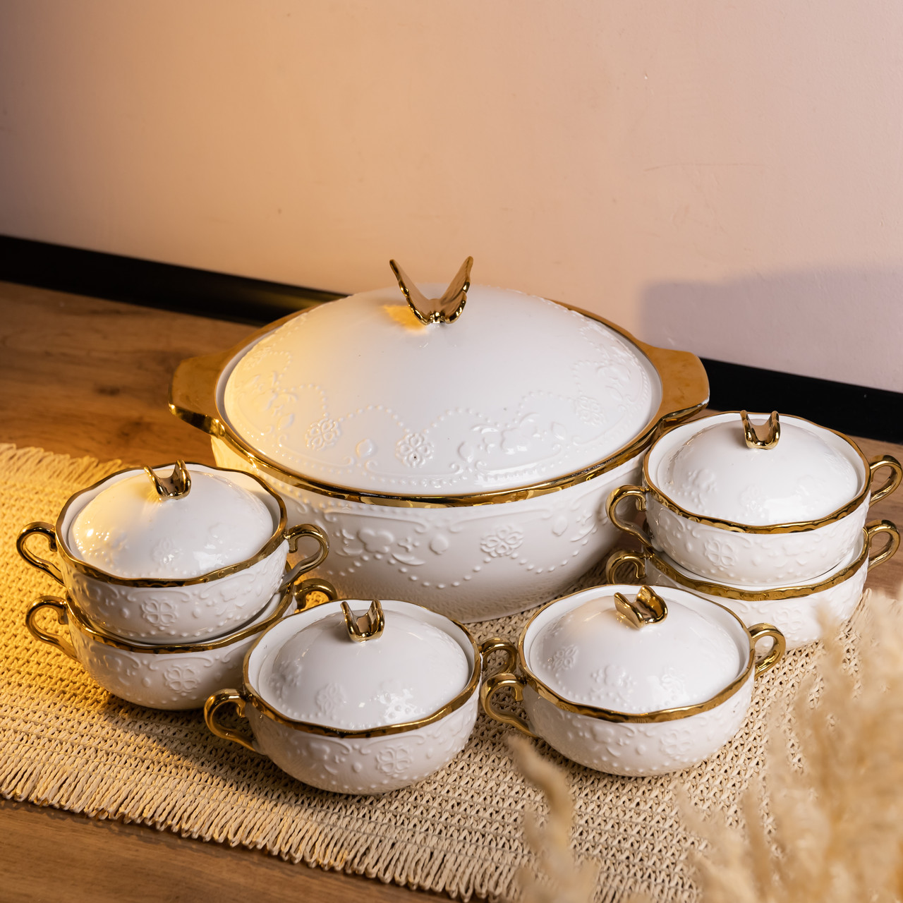 Суповий сервіз на 6 осіб супниця 3 (л) з бульйонницями 300 (мл) тарілки для супу SPW-16