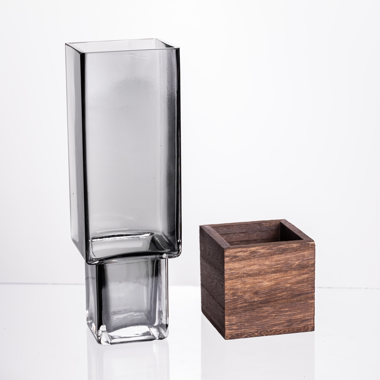 Ваза для квітів квадратная скляна 8×8×25 (см) декоративна ваза 900 (мл) із товстого скла HP-19-160-2