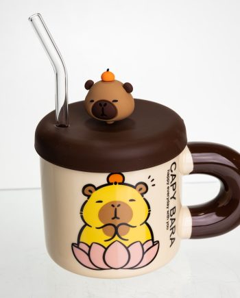 Кубок порцелянова з кришкою та трубочкою Капібара в лотосі 300 (мл) подарункова кружка прикольна чашка для дітей на подарунок FM-27B