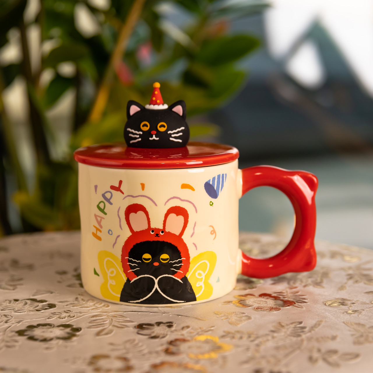 Кубок порцелянова з кришкою Kitten's Birthday 400 (мл) подарункова кружка прикольна чашка для дітей на подарунок Червоний FM-24D