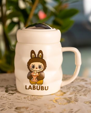 Чашка порцелянова з кришкою Labubu 400 (мл) подарункова кружка прикольна чашка для дітей на подарунок Білий з жовтим FM-54D