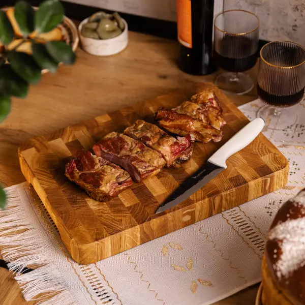 Дошка для нарізання обробна 30×20 см Доміно з ясена Lugi C50W200300Y