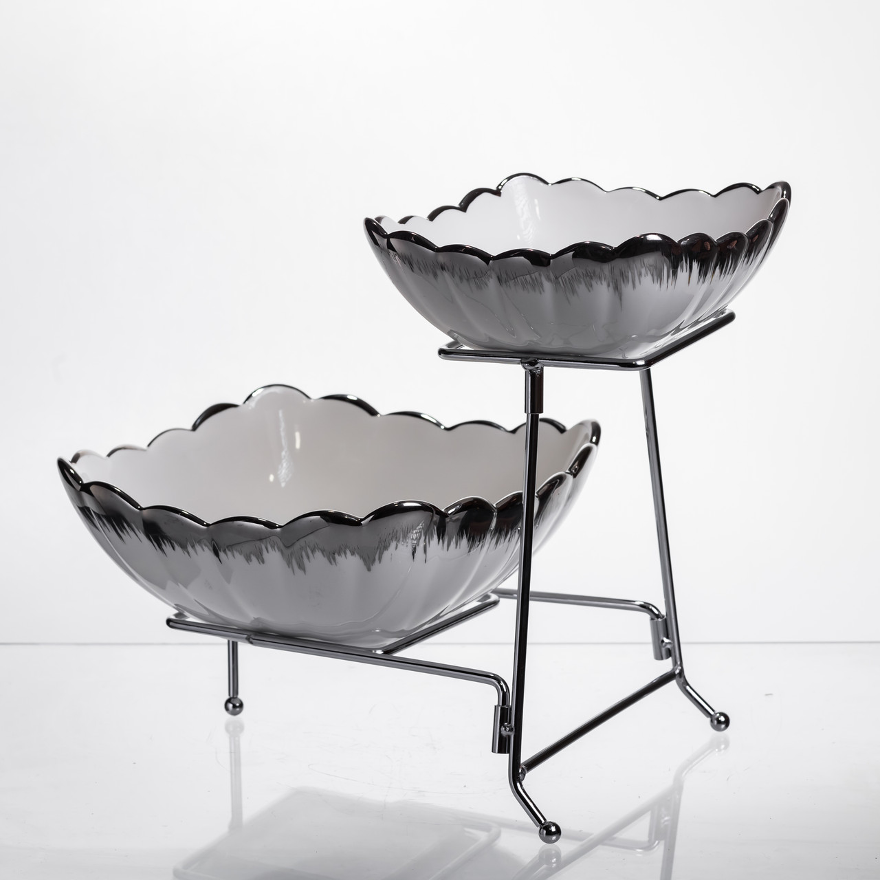 Фруктовниця на 2 яруси фуршетна 27×21×25 (см) Біла з сріблом 2561-1AS