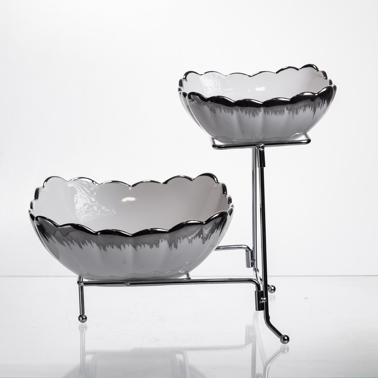 Фруктовниця на 2 яруси фуршетна 27×21×25 (см) Біла з сріблом 2561-1AS