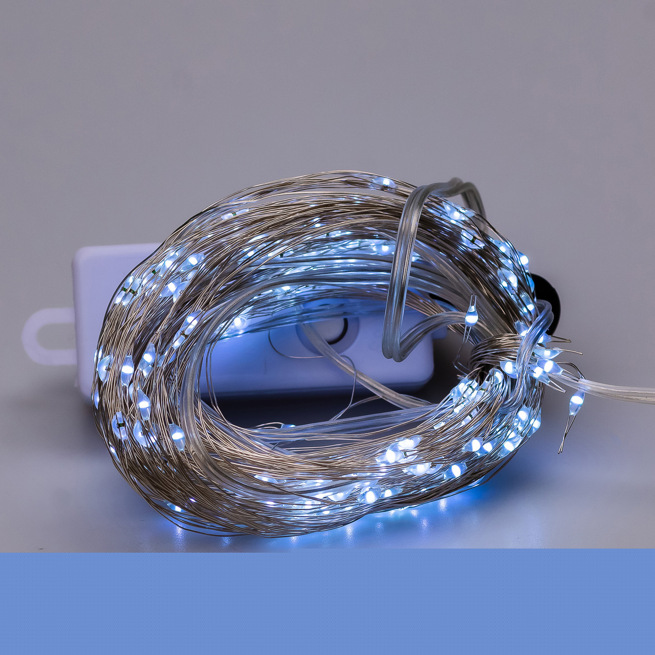 Гірлянда світлодіодна кінський хвіст GarlandoPro 200LED Роса 2м 10 ліній Білий 1733011W