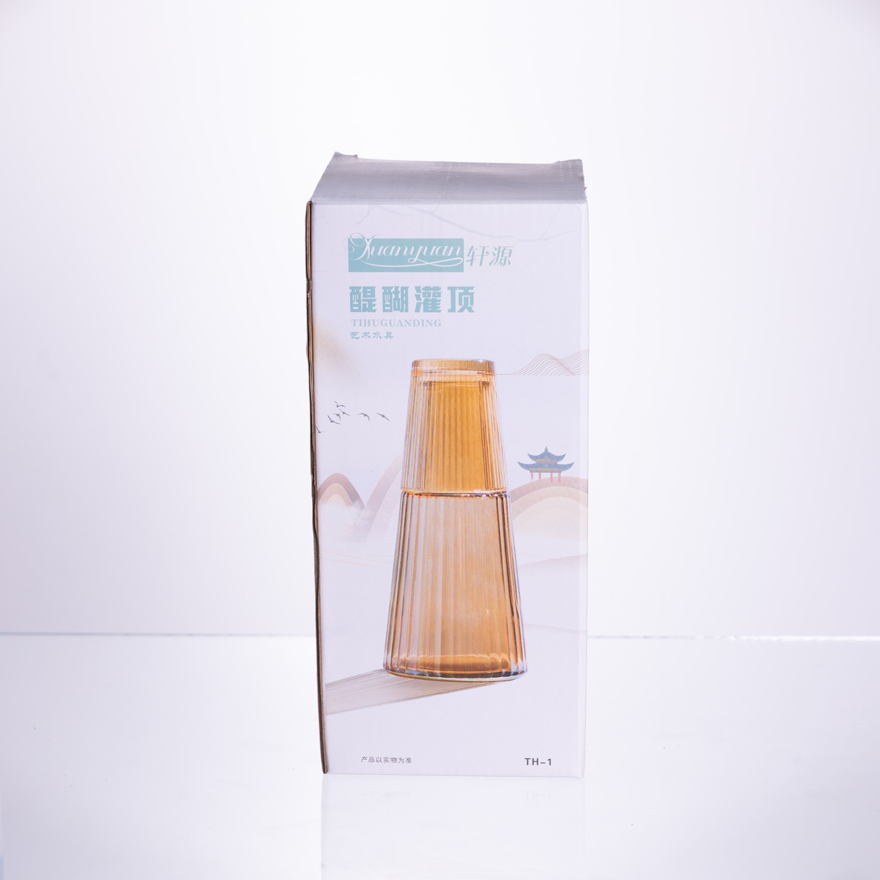 Кувшин 800 мл со стаканом 1 шт по 250 мл Прозорий HP-19-TH-1