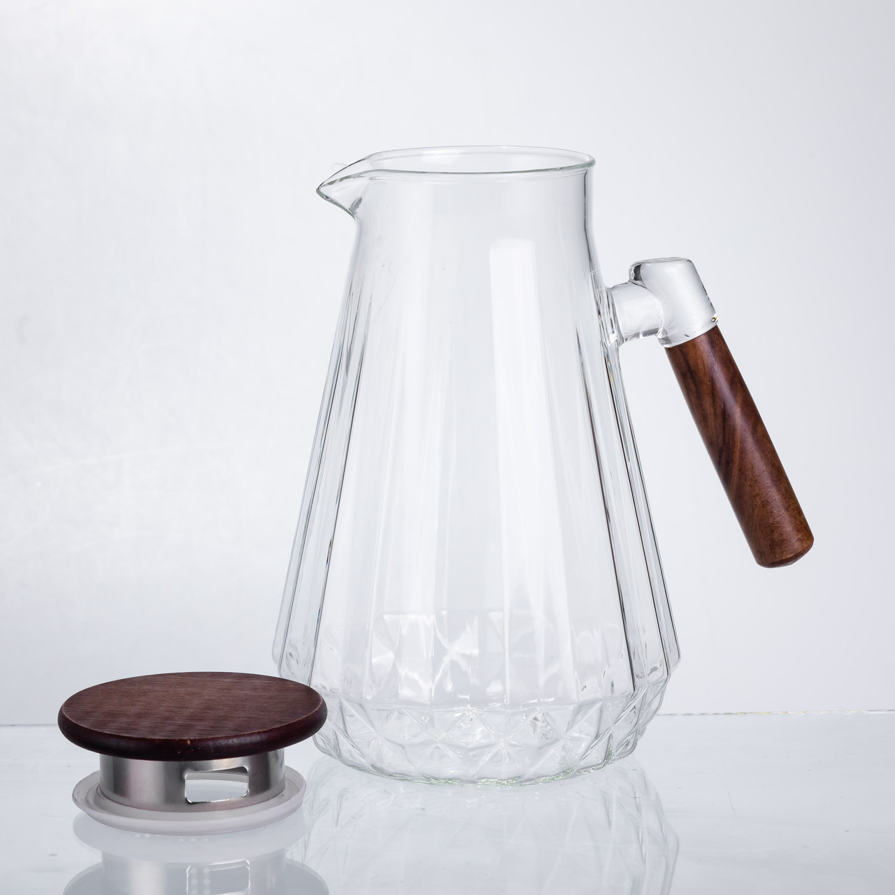 Глечик для напоїв 1.7 (л) для компоту, мохіто, лимонаду, сангрії скляний глечик із ручкою й бамбуковою кришкою 64486-71
