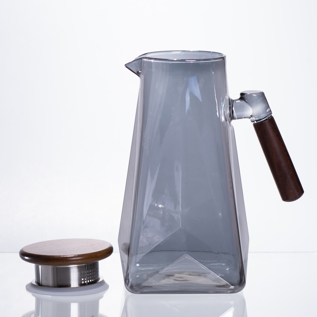 Глечик для напоїв скляний 1.8 л з бамбуковою кришкою 64486-73