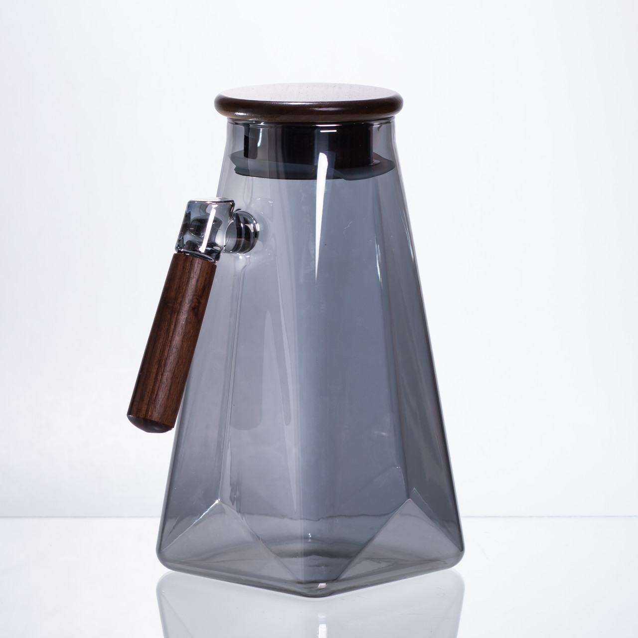 Глечик для напоїв скляний 1.8 л з бамбуковою кришкою 64486-73